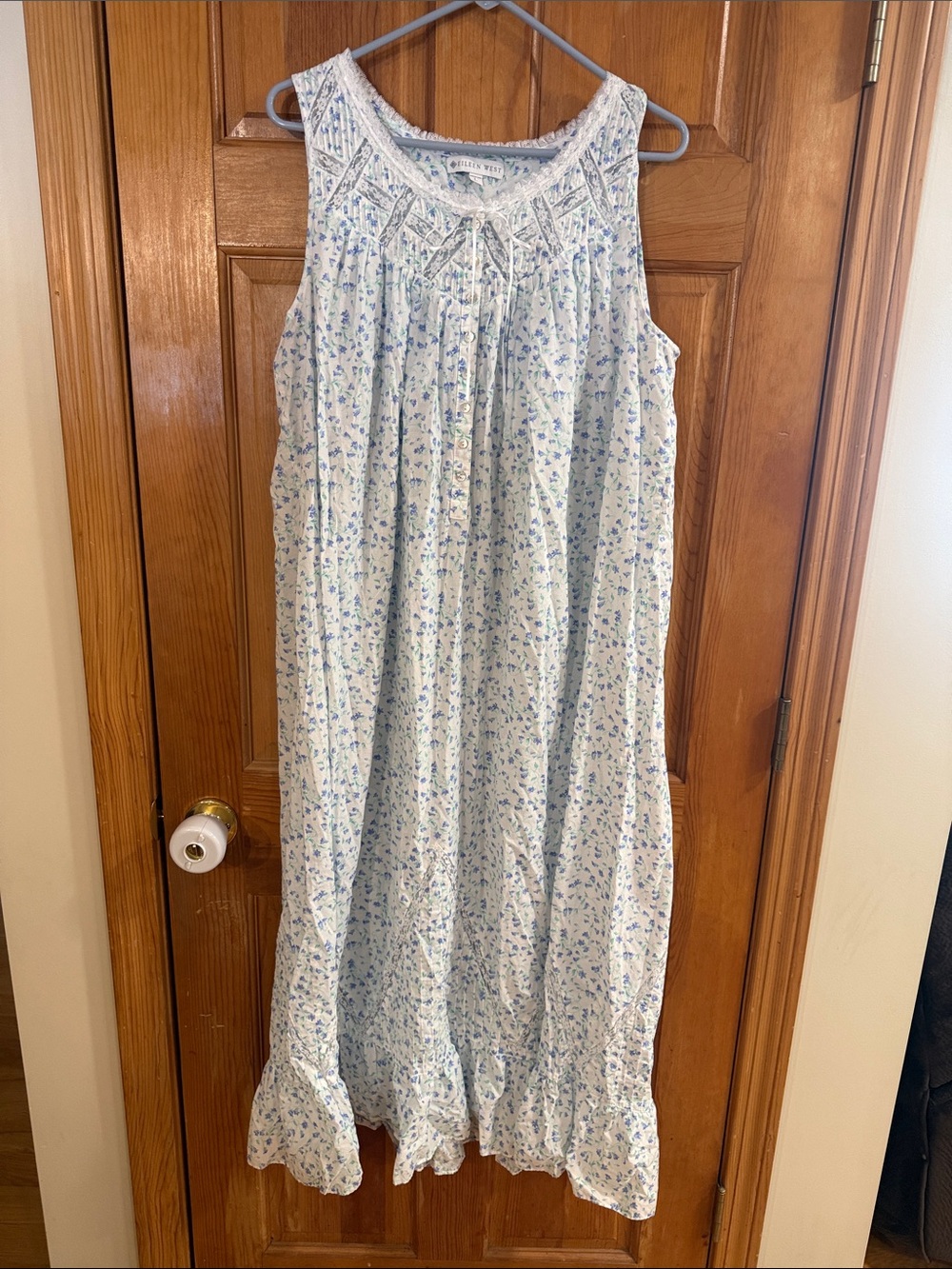 Eileen West moonlight sonata long cotton nightgown size large .